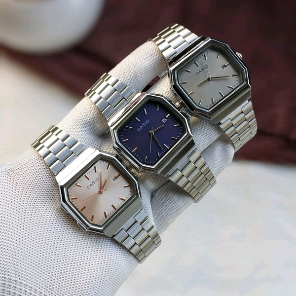 Analog High Quality Quartz Movement Trending Collection With High Quality Strap Best finishing Body & Case