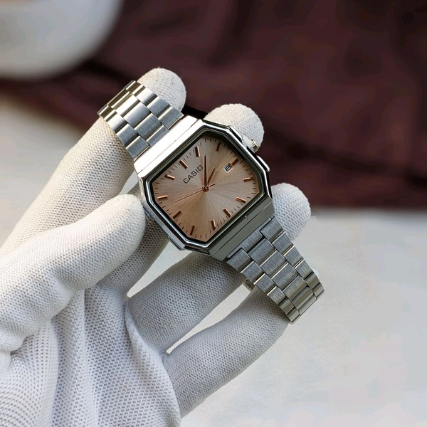 Analog High Quality Quartz Movement Trending Collection With High Quality Strap Best finishing Body & Case