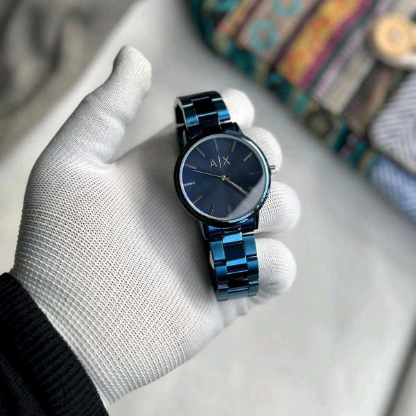 Analog High Quality Quartz Movement Watch Collection With High Quality Strap Best finishing Body & Case