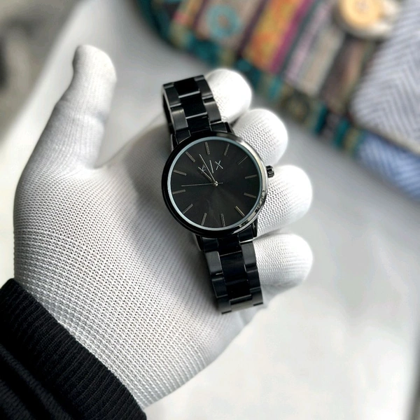 Analog High Quality Quartz Movement Watch Collection With High Quality Strap Best finishing Body & Case