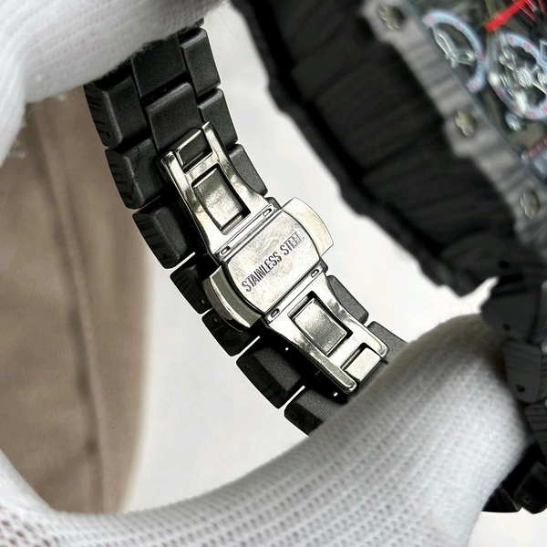 Analog High Quality Quartz Movement Watch Collection With High Quality Strap Best finishing Body & Case