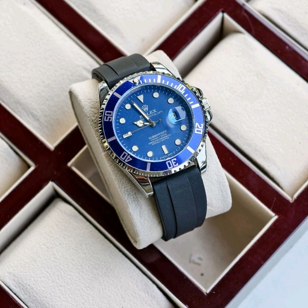 Analog High Quality Quartz Movement Watch With High Quality Strap Best finishing Body & Case