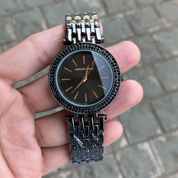 Analog MK3553 Unbeatable & Powerful battery operated machinery Watch