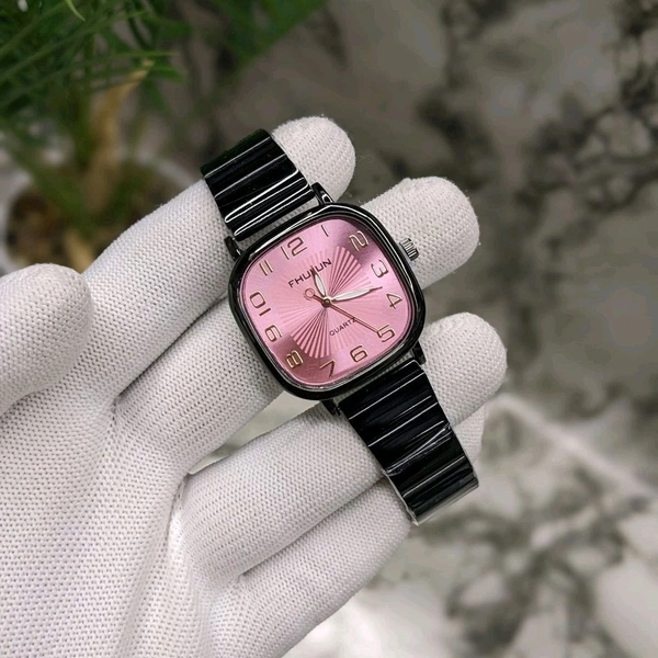 Analog Most Demanded Good Budget Quality Watch With High Quality Strap Best Finishing Body & Case