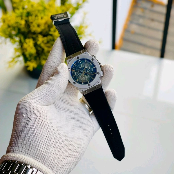 Analog Most Demanded Trending Analog Watch With High Quality Strap Best Finishing Body & Case - Black