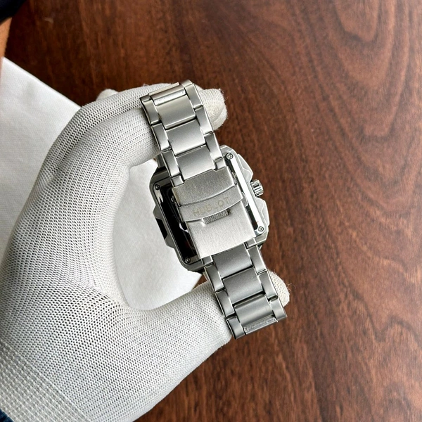 Analog Most Demanded Trending Watch With High Quality Strap Best Finishing Body & Case