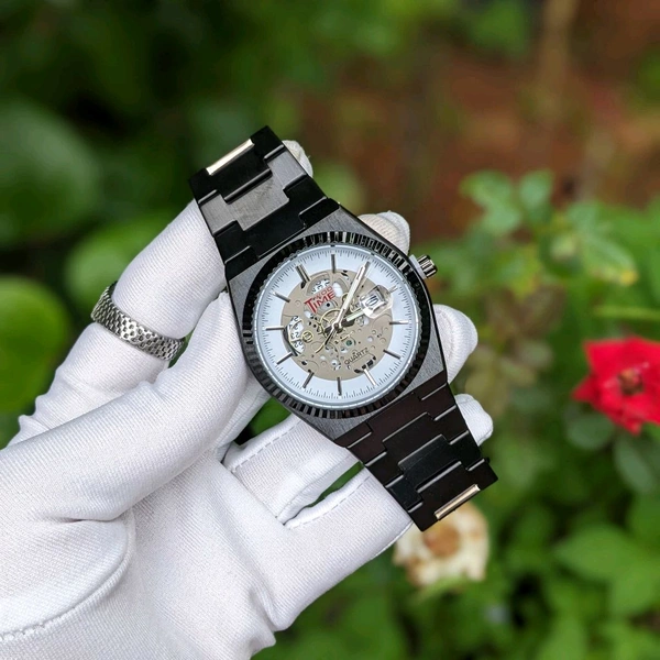 Analog Quartz Movement Watch Budget With High Quality Strap Best finishing Body & Case