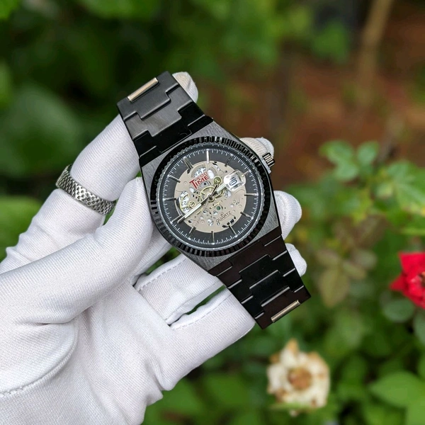 Analog Quartz Movement Watch Budget With High Quality Strap Best finishing Body & Case