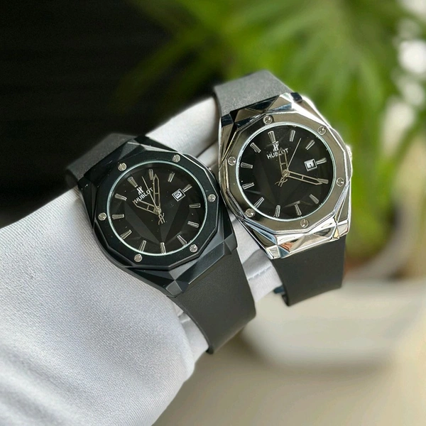 Analog Quartz Movement Watch With High Quality Strap Best finishing Body & Case - Black