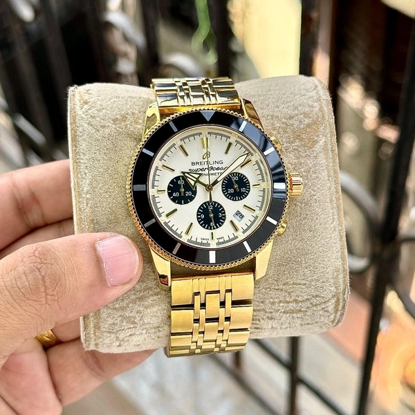 Analog Super Chronomat B01 44 Heavy Quality Stop Watch Battery Operated Chronograph Machinery Watch - White