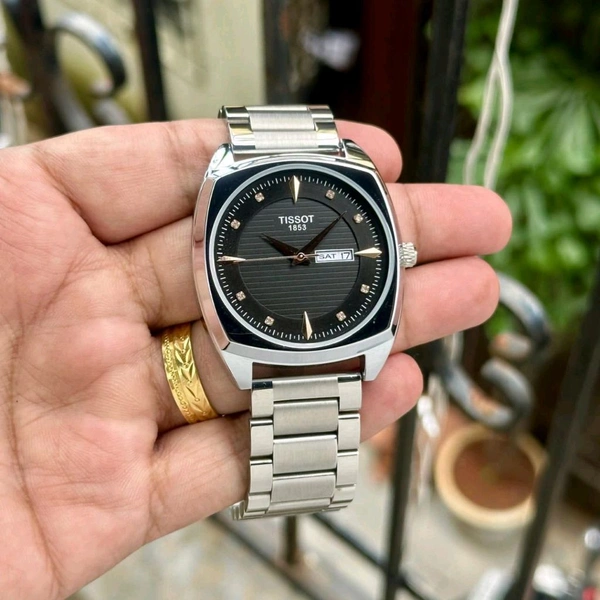 Analog T-Classic Gentleman Battery Operation Sweep Movement High End Machinery For Men