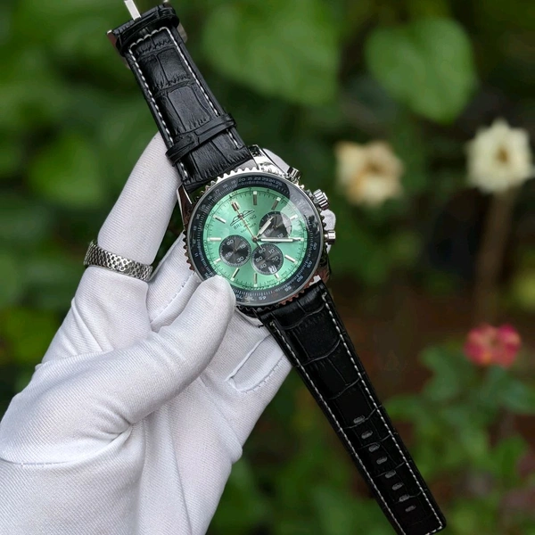 Analog Top Quality Quartz Movement Collection With High Quality Strap Best finishing Body & Case