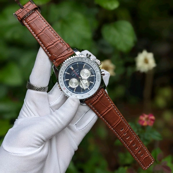 Analog Top Quality Quartz Movement Collection With High Quality Strap Best finishing Body & Case