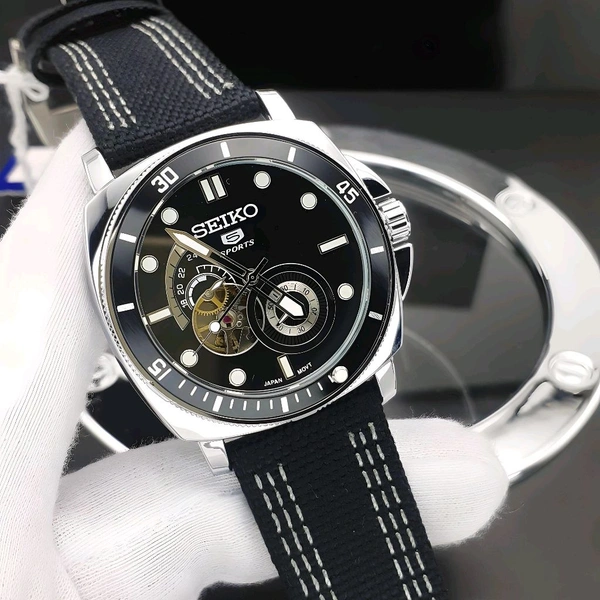 Analog Tourbillon Quality Automatic Machinery With Smooth Movement Watch - Black