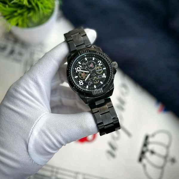 Analog Unique Quartz Movement Collection With High Quality Strap Best finishing Body & Case