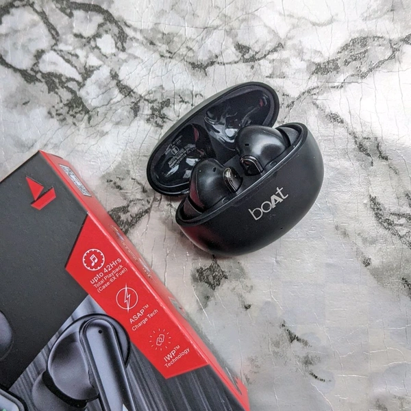 Bluetooth Truly Wireless In Ear Earbuds With Mic - Black