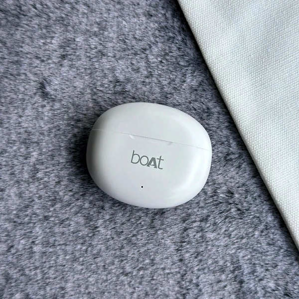 Bluetooth Truly Wireless In Ear Earbuds With Mic