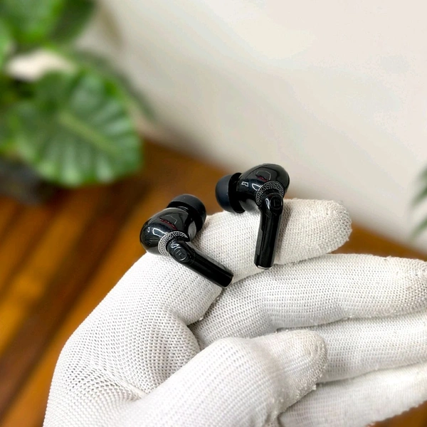 Bluetooth Truly Wireless In Ear Earbuds With Mic - Black
