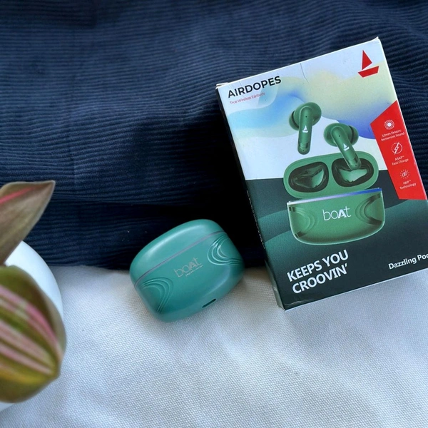 Bluetooth Truly Wireless In Ear Earbuds With Mic