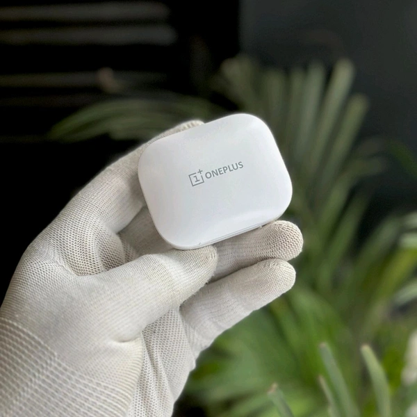 Bluetooth Truly Wireless In Ear Earbuds With Mic