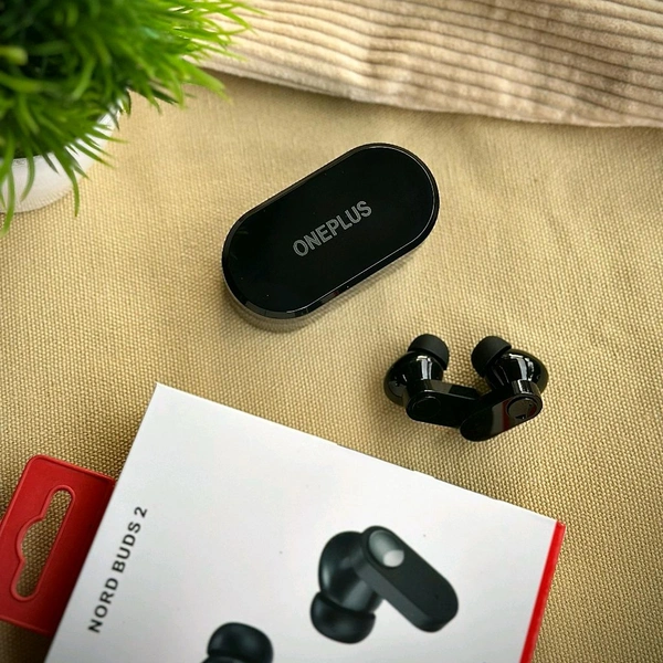 Bluetooth Truly Wireless In Ear Earbuds With Mic - Black