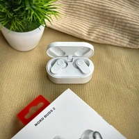 Bluetooth Truly Wireless In Ear Earbuds With Mic - White