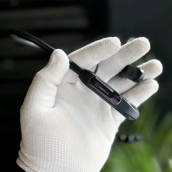 Bluetooth Truly Wireless In Neckband With Mic