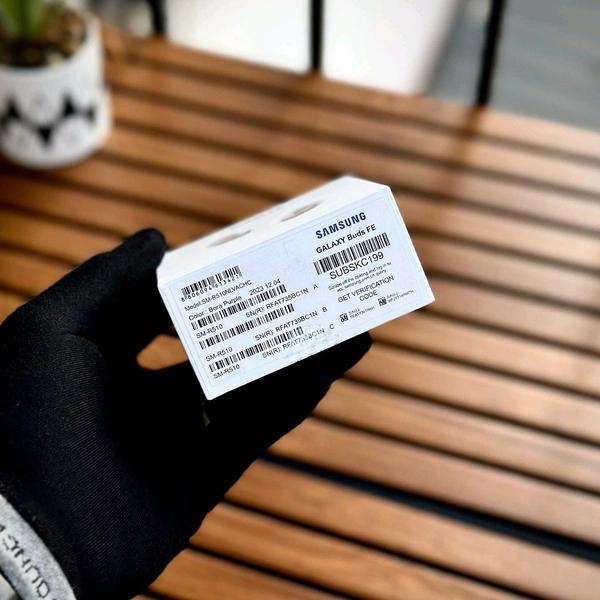 Buds Fe 2024 Wireless Charging Supporting Top Quality Collection, Bluetooth v5.0 Dual Connectivity