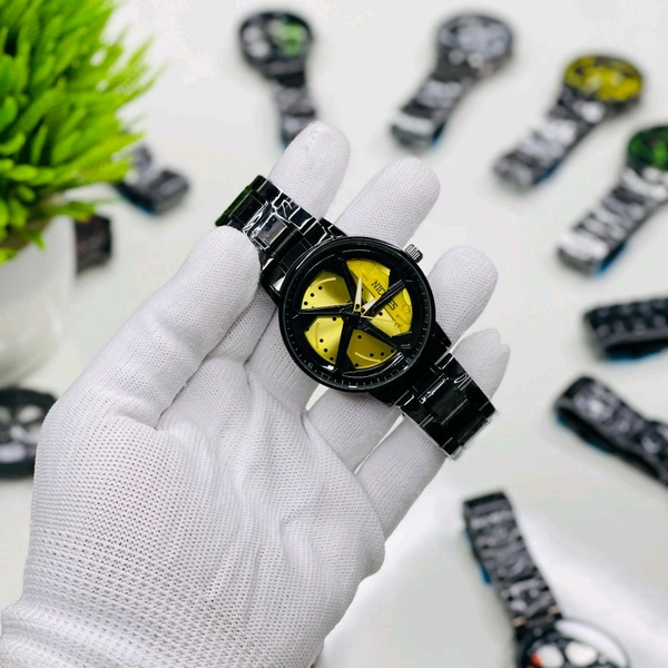 Car Wheel Watch, Stainless Steel Mens Wristwatch with Spinning Car Rim Hub Design, Quartz Movement, Water Resistant, Scratch Resistant Gifts for Car Enthusiasts