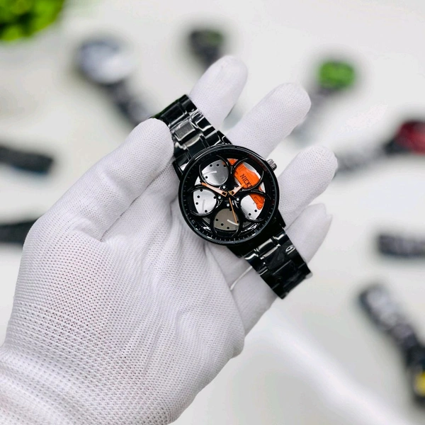 Car Wheel Watch, Stainless Steel Mens Wristwatch with Spinning Car Rim Hub Design, Quartz Movement, Water Resistant, Scratch Resistant Gifts for Car Enthusiasts