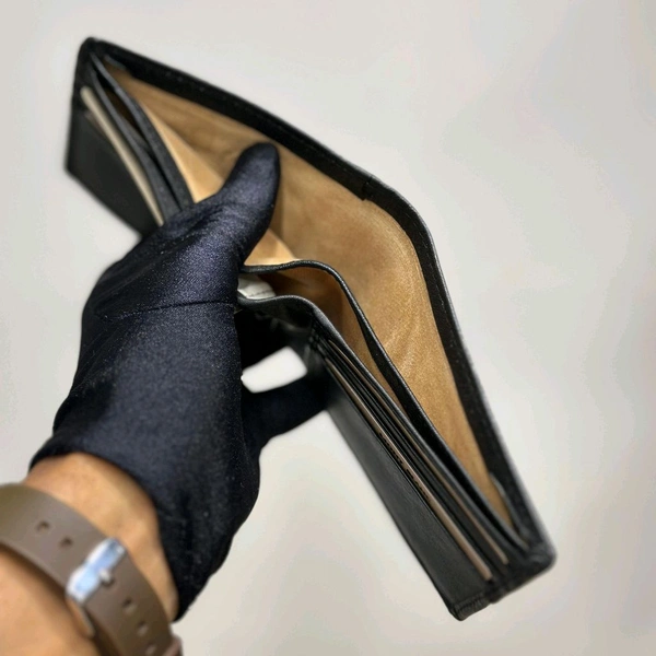 Classic Men's Leather Wallet, Premium Quality with Brand Box  Packing, Perfect For Gifting