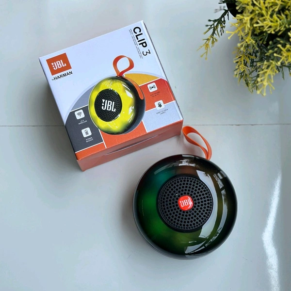 Clip 3 Portable Bluetooth Speaker Dynamic Thunder Sound 1200MAH Battery RGB 5 W Bluetooth Speaker Multicolor, Stereo Channel - Black