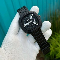 Delton Analog Quartz Movement Watch With High Quality Strap Best finishing Body & Case - Black