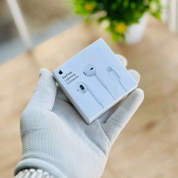 EarPods With Lightning Connector | Premium Quality Product