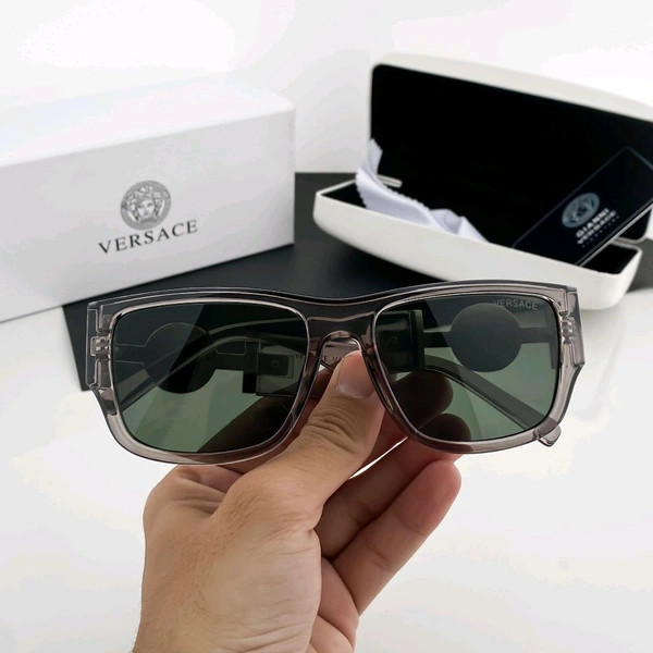 Enhance Your Look with Quality Sunglasses