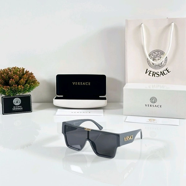 Enhance Your Look with Quality Sunglasses