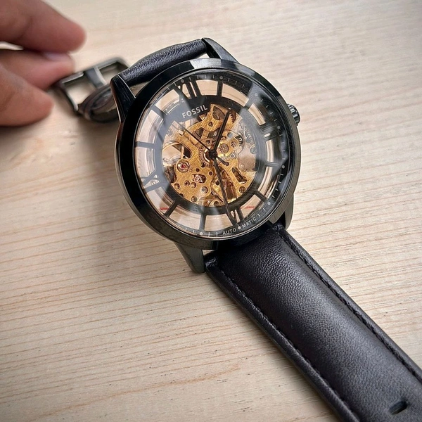 F0ssil Mechanical Chase Timer Automatic Premium Collection, Performance Looks And Style For Everyday Companion.