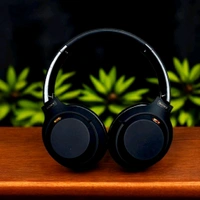 First Time In India! Presenting You All New WH-1000XM6 High Quality Headphones With Headphone Case - Black