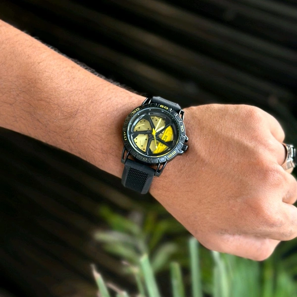 Gyro Spinning Car Alloy Rim Wheel Watch | Car Wheel Watch, Mens Wristwatch with Spinning Car Rim Hub Design, Quartz Movement, Gifts for Car Enthusiasts