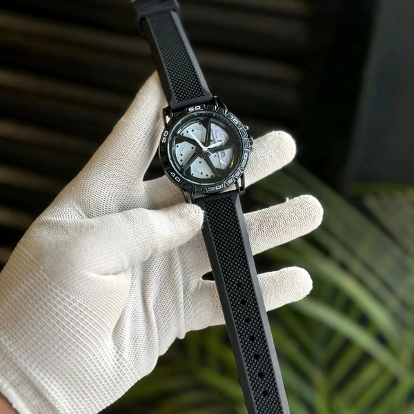 Gyro Spinning Car Alloy Rim Wheel Watch | Car Wheel Watch, Mens Wristwatch with Spinning Car Rim Hub Design, Quartz Movement, Gifts for Car Enthusiasts
