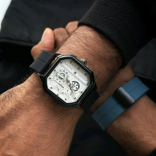 Hery1 Analog Quartz Movement Collection With High Quality Strap Best Finishing Body & Case