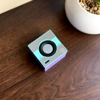 Mini Portable Square TidePlay Wireless Bluetooth Speaker Alloy Material HD Sound 5 W Bluetooth Speaker