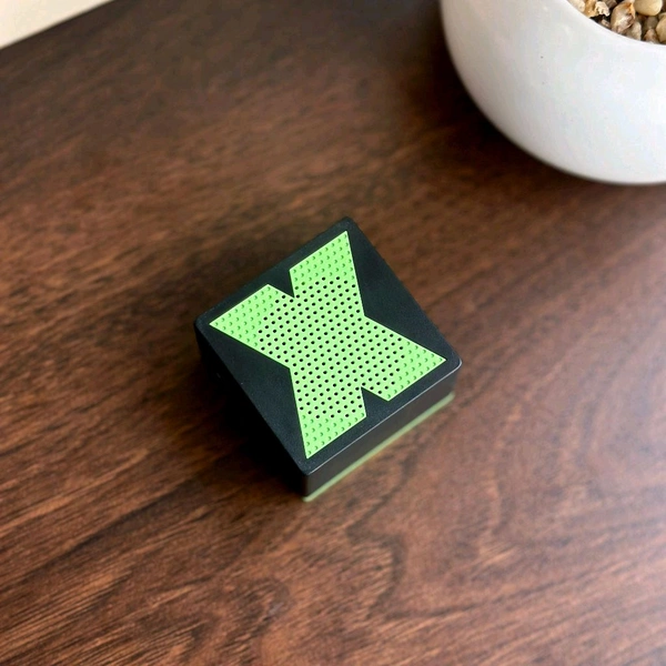 Mini Portable Square TidePlay Wireless Bluetooth Speaker Alloy Material HD Sound 5 W Bluetooth Speaker