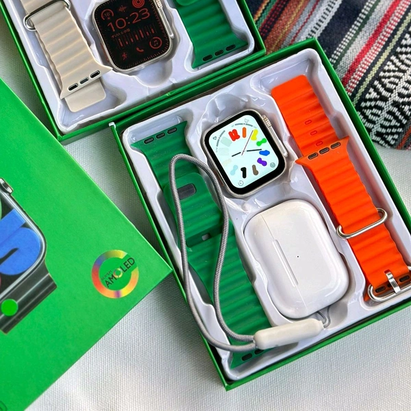 Most Awaited Gift Box Box | Series 8 Ultra 45 MM With 2 Straps And Wireless Earbud