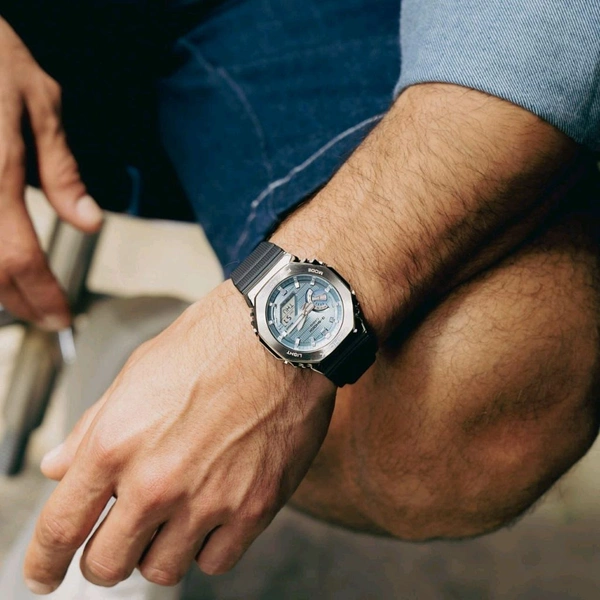 Most Demanded Analog Gm2100 Working Day Chronograph, AutoLight, World Time For Men