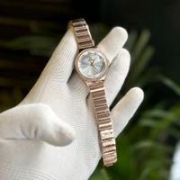 Most Demanded Analog Quartz Movement Watch With High Quality Strap Best finishing Body & Case