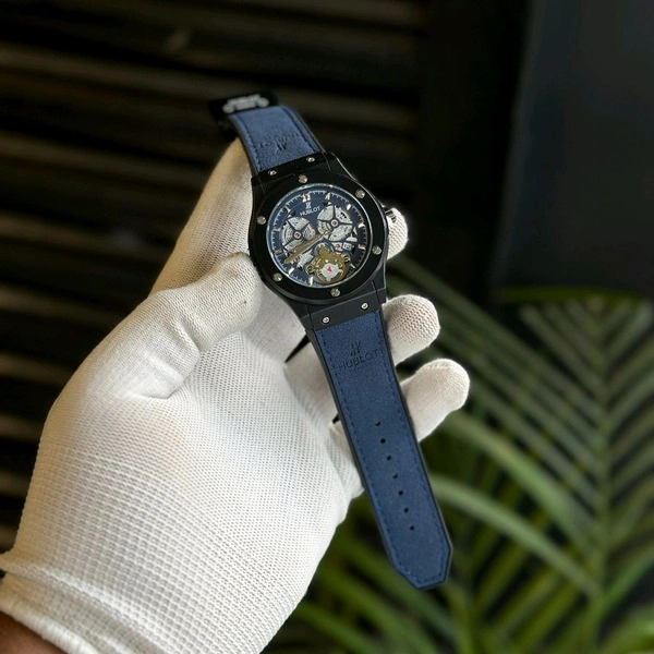 Most Demanded Analog Quartz Movement Watch With High Quality Strap Best finishing Body & Case