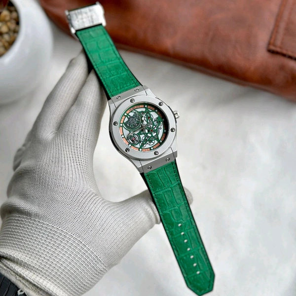 Most Demanded Budget Analog Quartz Movement Watch With High Quality Strap Best finishing Body & Case