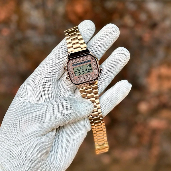 Most Demanded Digital High Quality Watch With High Quality Strap Best finishing Body & Case