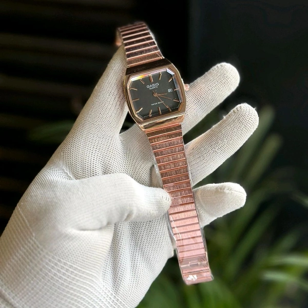 Most Demanded Gasiq Quartz Movement Watch With High Quality Strap Best finishing Body & Case